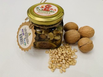 Мед с сосновой шишкой, орешками и сухофруктами, 235гр. - - медоваялавка.рф